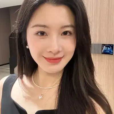 何鹏宇